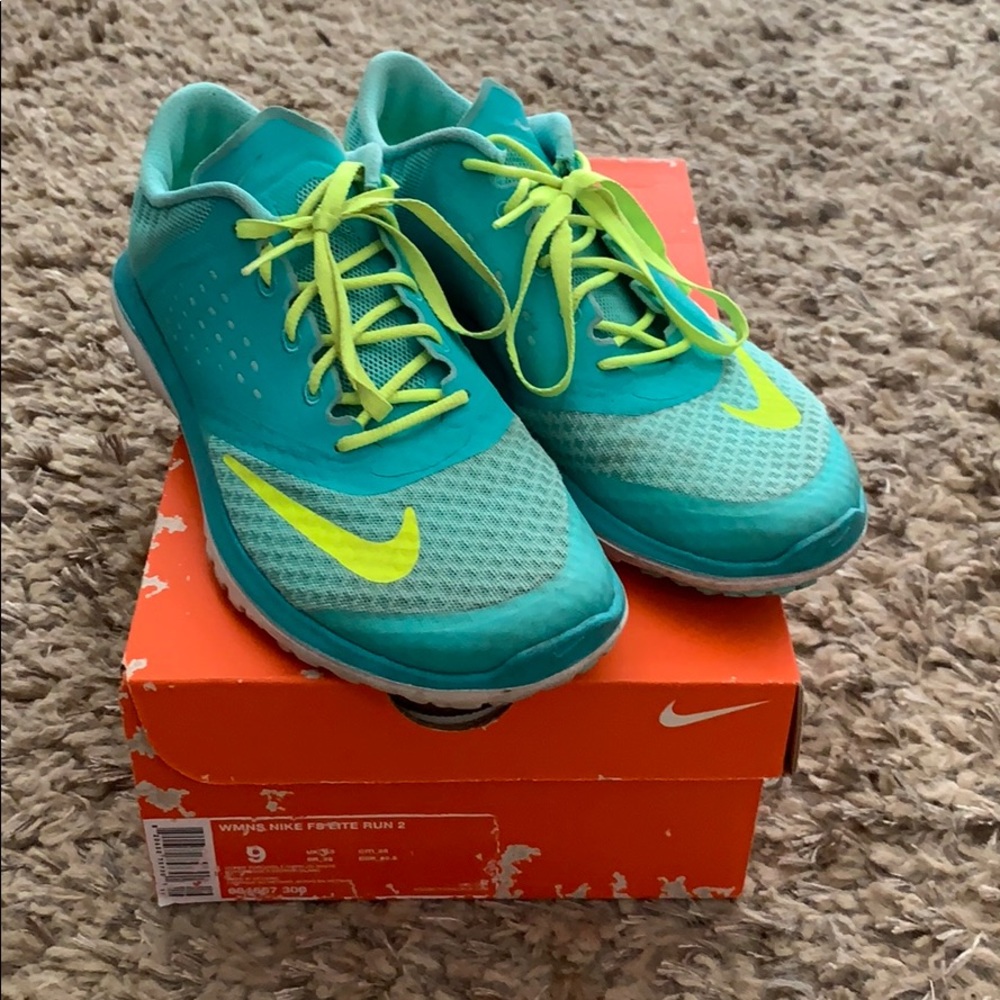 Women’s Nike FS Lite Run 2